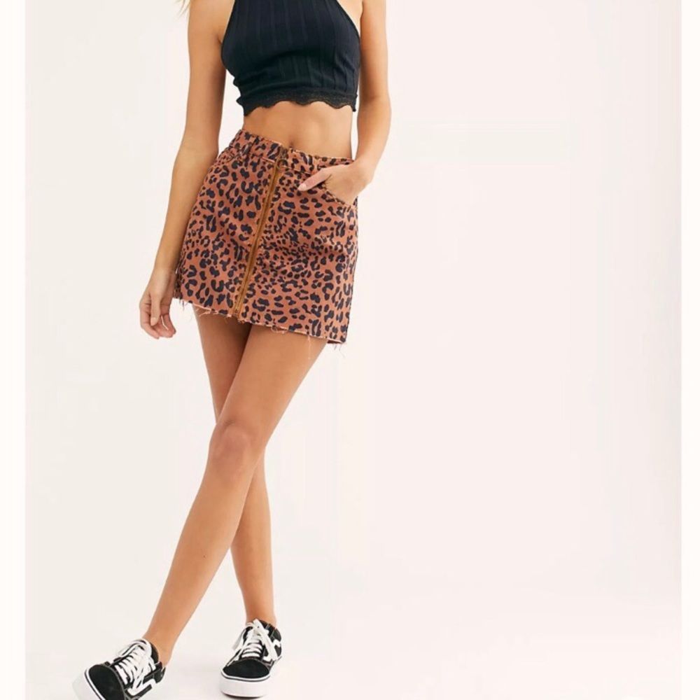 Free People Zip It Up Printed Mini Skirt size 25